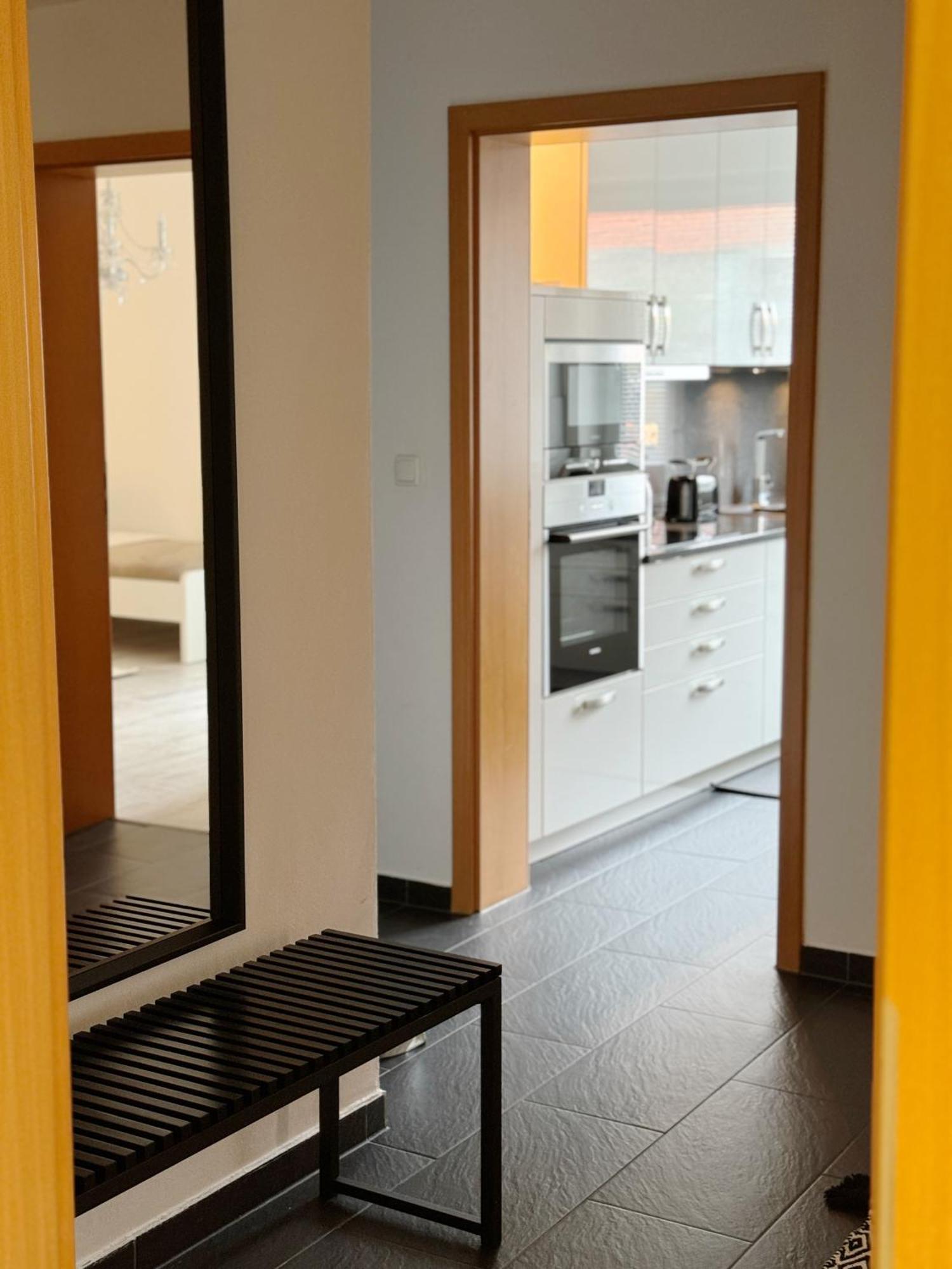 90M2 I Central I Netflix I Wifi I Free Parking I Lia Apartments Hannover Exterior photo